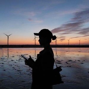 Meet your Posher, Rong